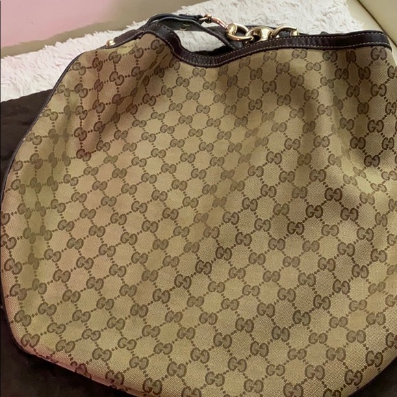 Used Gucci Bag - Picture 2 of 11